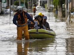 Banjir Jepang Tewaskan 3 Orang, Ribuan Penyelamat Dikerahkan