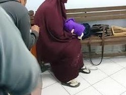 Wanita Bercadar di Sel Teroris Lapas Porong Hanya Ingin Bertemu Suaminya