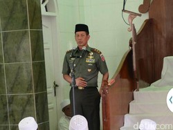 Cara Pangdam Pattimura Persuasi Penjual Minuman Sofi di Ambon