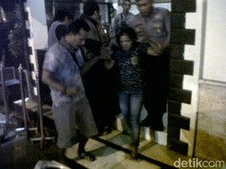 Seorang Penumpang Loncat dari Dalam Bus Diduga Depresi