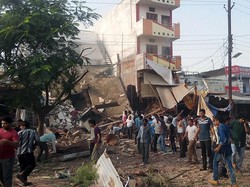 82 Orang Tewas Akibat Ledakan Tabung Gas di Restoran India