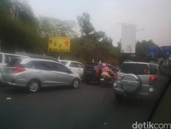 Kemacetan Parah Masih Terjadi di Buperta Cibubur