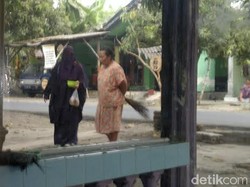Wanita Bercadar di Sel Teroris Lapas Porong Kontrak di Sidoarjo
