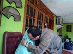 Kenangan Ibunda Tentang Sosok Ferry dan Rasa Kangen dari Saudi