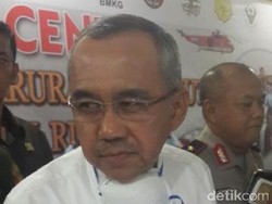 Darurat Pencemaran Udara, Plt Gubernur Riau: Mari Kita Berdoa Agar Turun Hujan
