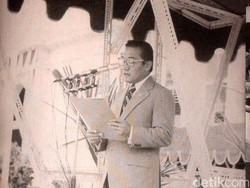 Kisah Ali Wardhana, Pernah Menolak Jadi Menkeu dan Religius di Usia Senja