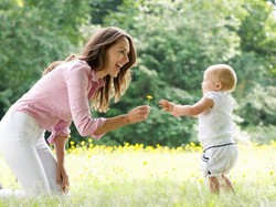 Bun, Yuk Fokus pada Tumbuh Kembang Anak Kita, Bukan Anak Lain