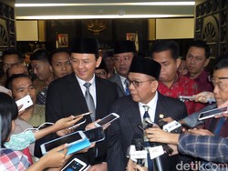 Kebut APBD 2016, DPRD DKI Tunda Kunker ke Semarang dan Surabaya