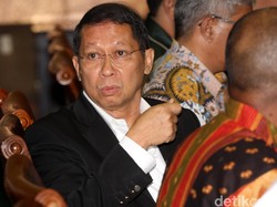 RJ Lino: Pengadaan Mobile Crane Sesuai Peraturan dan Tidak Merugikan Negara