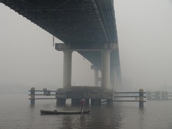 Antara Asap Salah Asuhan dan Robohnya Hukum Kami