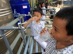 Studi Ungkap Satu Gelas Air Minum Mengandung Puluhan Juta Bakteri