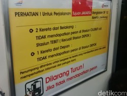 Commuter Line 12 Gerbong Beroperasi,  Perhatikan Peron Saat Turun!