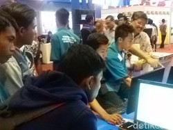 Telkom Siapkan Aplikasi UN di Festival Kewirausahaan SMK