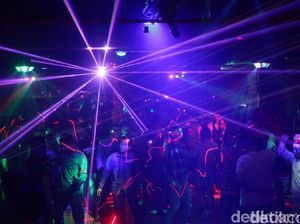 Terpopuler: Katedral Dipakai buat Ajep-ajep, Umat Kristen Marah Terpopuler: Katedral Dipakai buat Ajep-ajep, Umat Kristen Marah