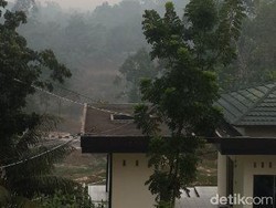 Duh, Asap Pekat Belum Juga Beranjak dari Pekanbaru