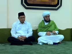 Menag Silaturahmi ke Ulama Saudi Sayid Ahmad di Makkah