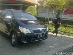 Akhirnya, Gayus Dibawa ke Gunung Sindur!