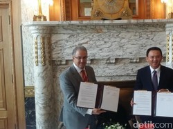 Di Rotterdam, Ahok Serius Pelajari Pencegahan Banjir dan Pengembangan Ekonomi