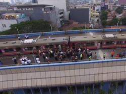 6 Stasiun Ditutup Sementara, Diprediksi Besok Pagi Normal