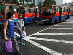 Agar Tak Cuma Ancaman, Ahok Harus Buat Batas Waktu Ganti Metromini