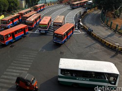 Metromini Tak Penuhi Syarat Sebagai Angkutan Umum, Jangan Ditoleransi Lagi!