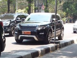 KSAD Perintahkan Razia Mobil Pemakai Atribut TNI, Bagaimana dengan yang ini?