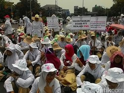 Sempat Blokade Jl Merdeka Barat, Ribuan Bidan akan Longmarch ke KemenPANRB
