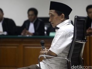 Rekor! 294 Orang Jadi Saksi Kasus Korupsi Rp 414 Miliar Fuad Amin Rekor! 294 Orang Jadi Saksi Kasus Korupsi Rp 414 Miliar Fuad Amin