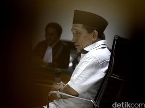 KPK Butuh Waktu Eksekusi Rp 414 Miliar Hasil Korupsi Fuad Amin KPK Butuh Waktu Eksekusi Rp 414 Miliar Hasil Korupsi Fuad Amin