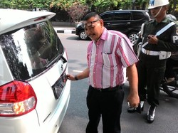 Aneka Rupa Pemakai Stiker TNI: Buat Gaya-gayaan Hingga Biar Aman!