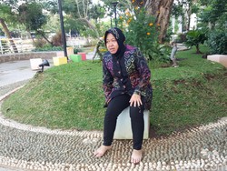 Risma setelah Melepas Jabatan Wali Kota Surabaya