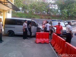 Oknum Brimob Diduga Rampok Mobil Pengangkut Uang Rp 4,8 M