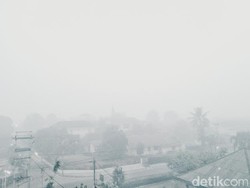 Palembang Dikepung Kabut Asap Parah, Begini Penampakannya Pagi Ini