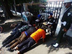 Terjaring Razia PSBB di Jakbar, Anggota Klub Motor Kedapatan Pesta Miras