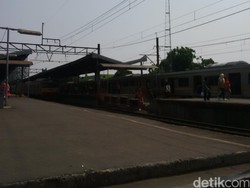 Gangguan Wesel di Manggarai, 2 KRL di Pasar Minggu Tertahan