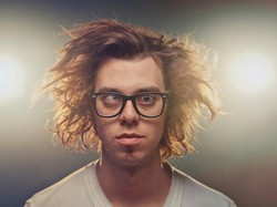 Mungkinkah Sakit Mata Jadi Pertanda Virus Corona?