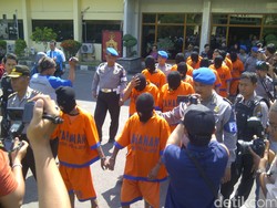 Ternyata, Salim Kancil Masih Kerabat Kades Awar-Awar