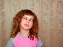 Mata Anak Ini Mendadak Juling Akibat Main Game di Ponsel 10 Jam Tiap Hari