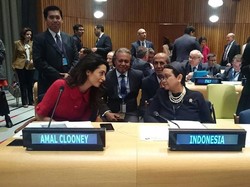 Bertemu Amal Clooney, Menlu Retno Bahas Penggunaan Hak Veto di PBB