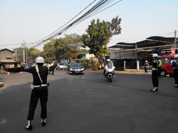 Ada Peringatan 1 Oktober, Arus Lalu Lintas di Jalan Raya Pondok Gede Lancar