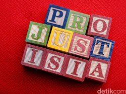 Setelah Dokter, ASN dan Notaris, Kini Kewenangan Hakim MK yang Diperkarakan