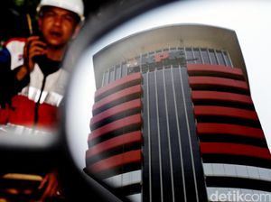 KPK Minta Wali Kota Jaktim Tertibkan Ratusan Fasum Bermasalah dari Pengembang KPK Minta Wali Kota Jaktim Tertibkan Ratusan Fasum Bermasalah dari Pengembang