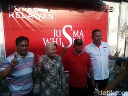 Targetkan 50 Ribu Relawan, Risma-Whisnu Resmikan Posko Relawan Pertama