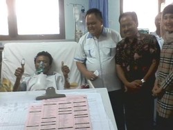 Tosan, Korban Penganiayaan Preman Tambang di Lumajang Sudah Bisa Angkat 2 Jempol