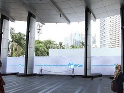 Kafe Misterius di Depan Lobby fX Sudirman Terkuak