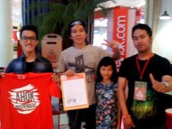 Bimbim Slank Setor KTP Dukungan untuk Ahok