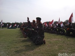 Prajurit TNI Tak Cuma Sigap Beladiri tapi Juga Luwes Menari, Begini Aksinya