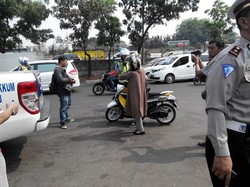 Begini Saat Pengendara di Jakarta Ditilang: Minta Damai Sampai Ngedumel!