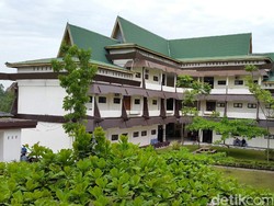 Tak cuma Siswa SD-SMA, Mahasiswa Pekanbaru Juga Diliburkan karena Asap