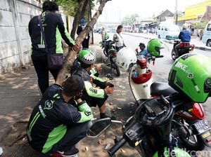 Grab Tak Mau Tarif Ojek Online Naik Grab Tak Mau Tarif Ojek Online Naik